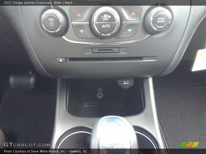 Billet / Black 2017 Dodge Journey Crossroad
