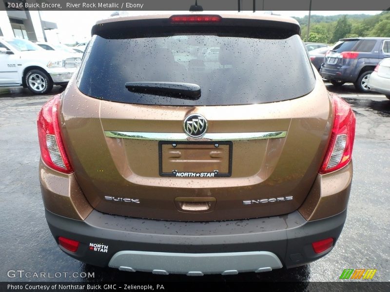 River Rock Metallic / Ebony 2016 Buick Encore