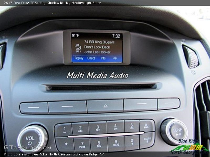 Shadow Black / Medium Light Stone 2017 Ford Focus SE Sedan