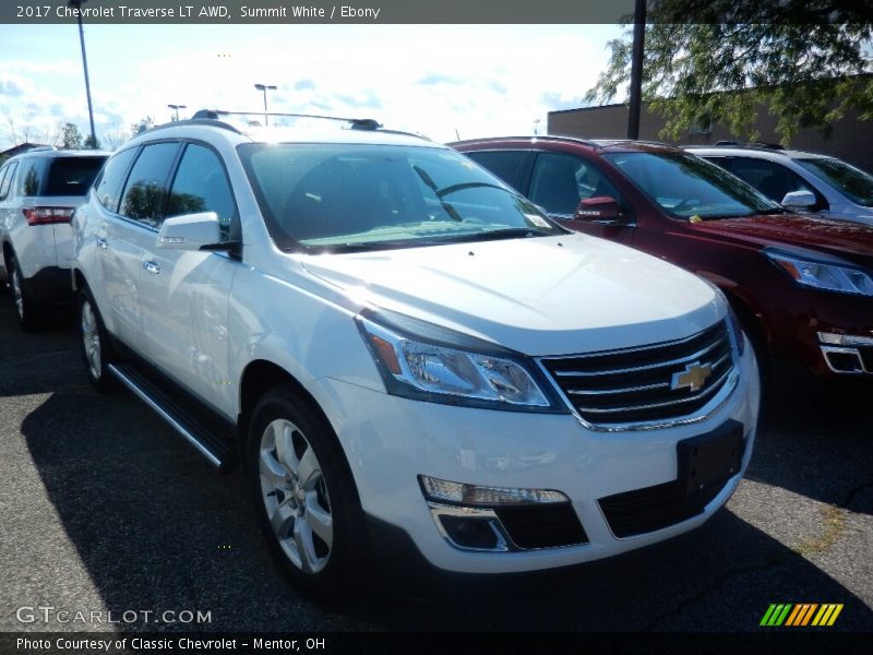 Summit White / Ebony 2017 Chevrolet Traverse LT AWD