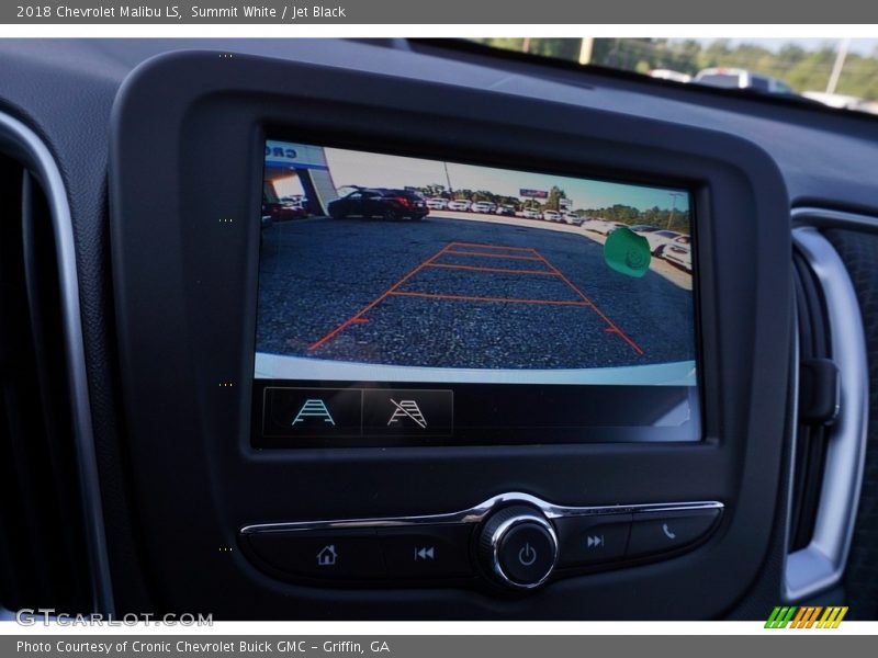 Summit White / Jet Black 2018 Chevrolet Malibu LS