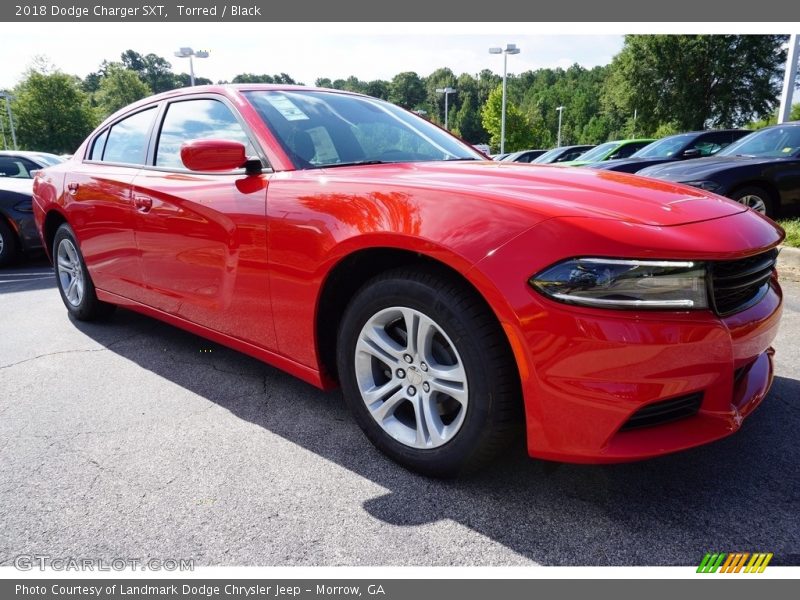 Front 3/4 View of 2018 Charger SXT