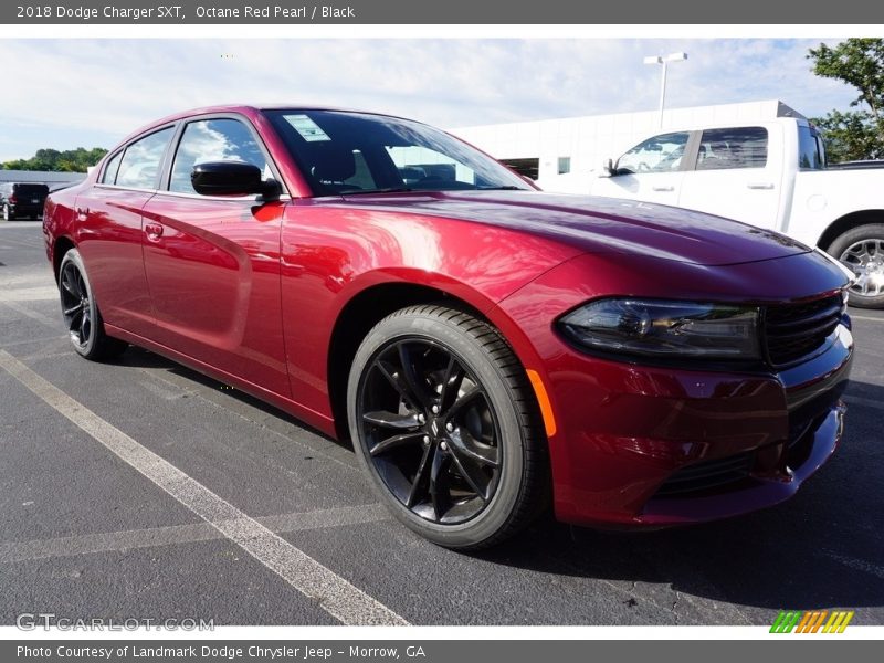 Front 3/4 View of 2018 Charger SXT