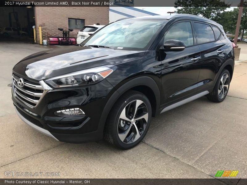 Black Noir Pearl / Beige 2017 Hyundai Tucson Limited AWD