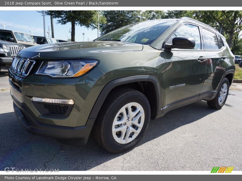 Olive Green Pearl / Black/Sandstorm 2018 Jeep Compass Sport