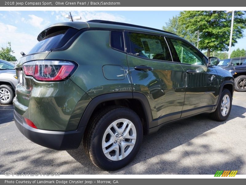 Olive Green Pearl / Black/Sandstorm 2018 Jeep Compass Sport