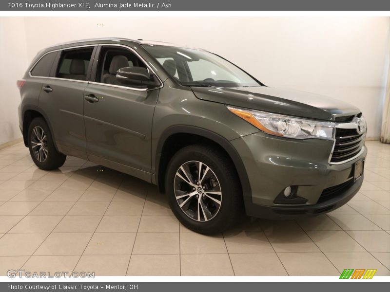 Alumina Jade Metallic / Ash 2016 Toyota Highlander XLE