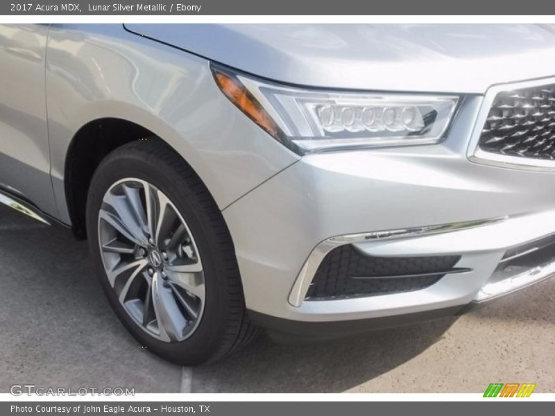 Lunar Silver Metallic / Ebony 2017 Acura MDX