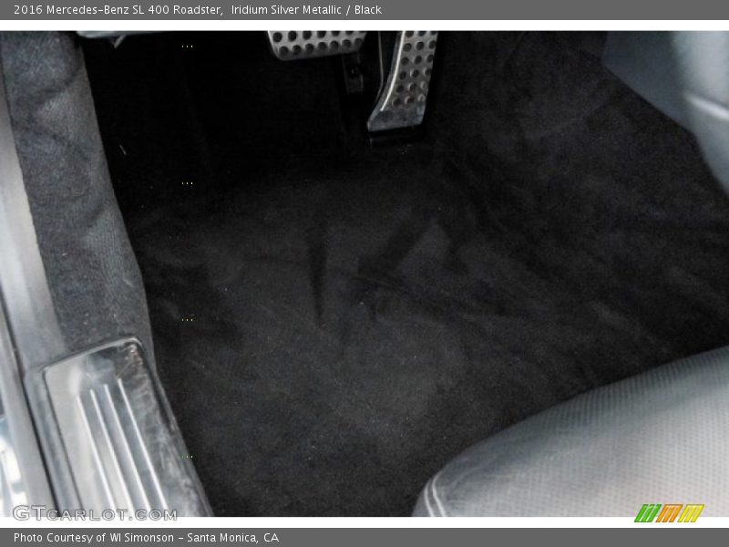Iridium Silver Metallic / Black 2016 Mercedes-Benz SL 400 Roadster