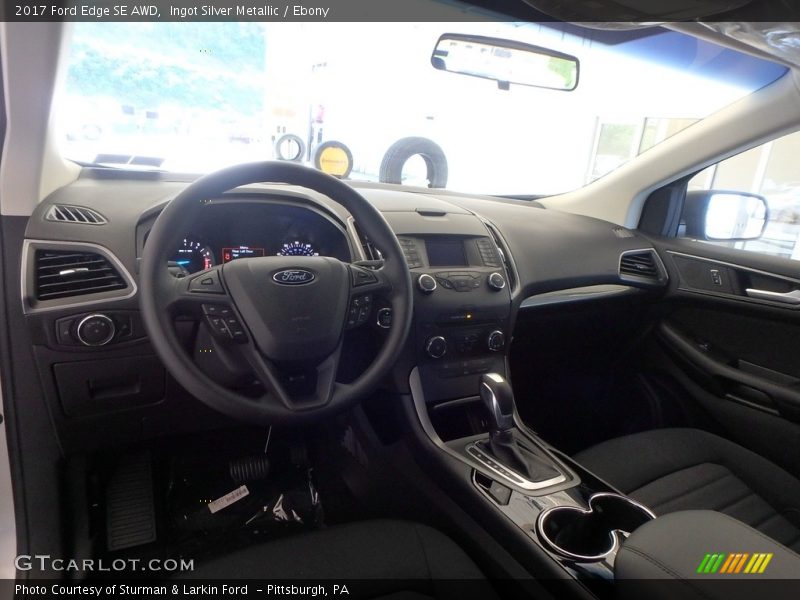 Ingot Silver Metallic / Ebony 2017 Ford Edge SE AWD