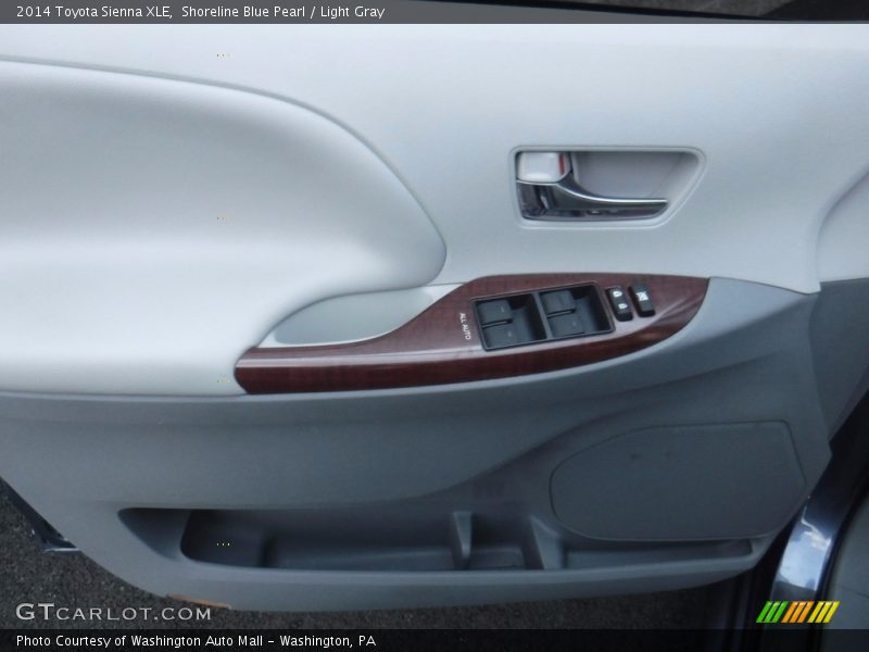 Shoreline Blue Pearl / Light Gray 2014 Toyota Sienna XLE
