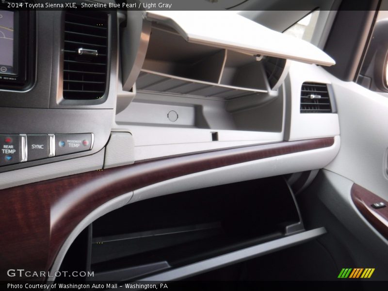 Shoreline Blue Pearl / Light Gray 2014 Toyota Sienna XLE