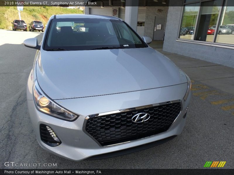 Symphony Air Silver / Black 2018 Hyundai Elantra GT