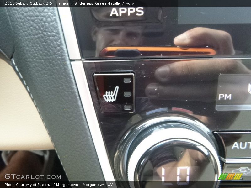 Wilderness Green Metallic / Ivory 2018 Subaru Outback 2.5i Premium