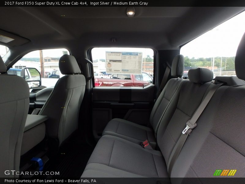 Ingot Silver / Medium Earth Gray 2017 Ford F350 Super Duty XL Crew Cab 4x4