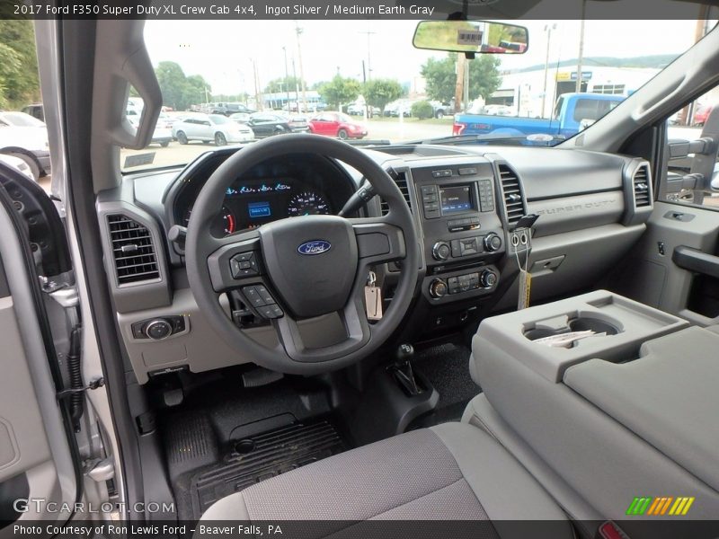 Ingot Silver / Medium Earth Gray 2017 Ford F350 Super Duty XL Crew Cab 4x4