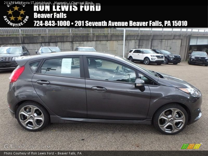 Magnetic / Charcoal Black 2017 Ford Fiesta ST Hatchback