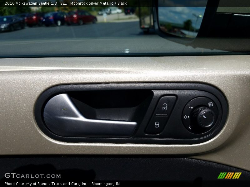 Moonrock Silver Metallic / Black 2016 Volkswagen Beetle 1.8T SEL