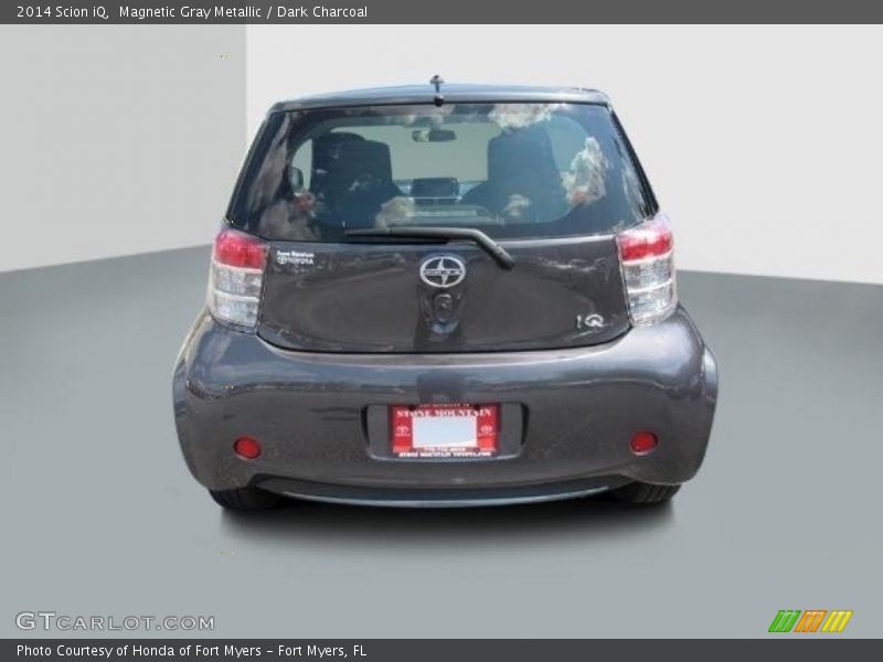 Magnetic Gray Metallic / Dark Charcoal 2014 Scion iQ