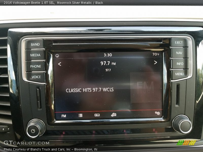 Moonrock Silver Metallic / Black 2016 Volkswagen Beetle 1.8T SEL