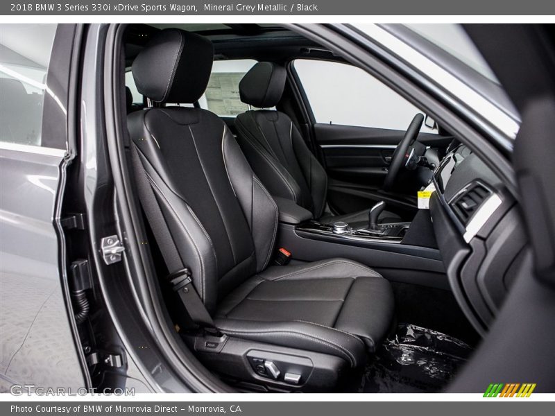 Mineral Grey Metallic / Black 2018 BMW 3 Series 330i xDrive Sports Wagon