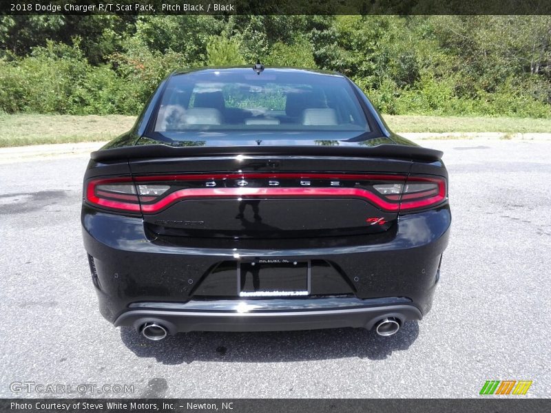 Pitch Black / Black 2018 Dodge Charger R/T Scat Pack