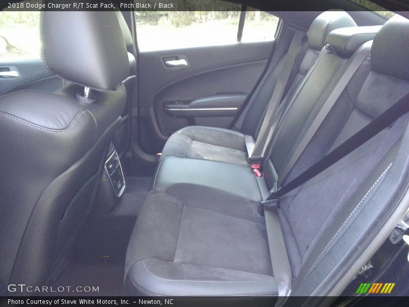 Pitch Black / Black 2018 Dodge Charger R/T Scat Pack