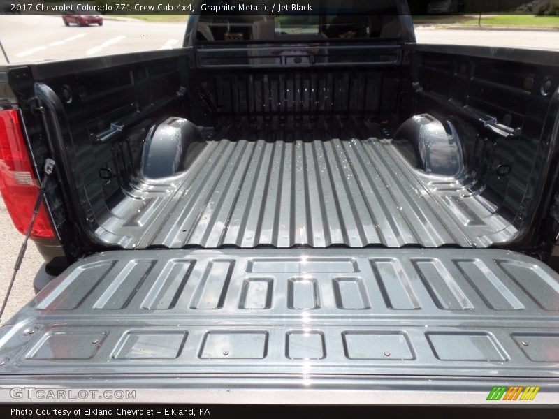 Graphite Metallic / Jet Black 2017 Chevrolet Colorado Z71 Crew Cab 4x4