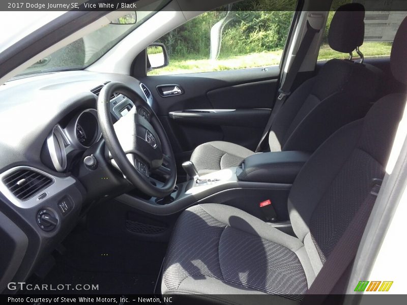 Vice White / Black 2017 Dodge Journey SE