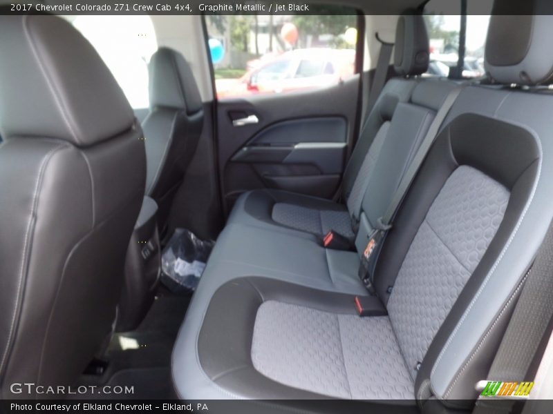 Graphite Metallic / Jet Black 2017 Chevrolet Colorado Z71 Crew Cab 4x4