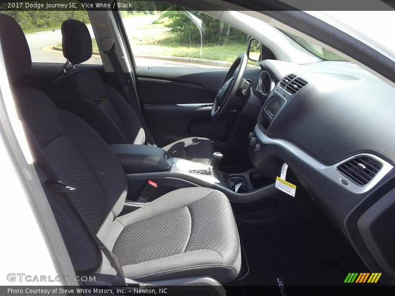 Vice White / Black 2017 Dodge Journey SE