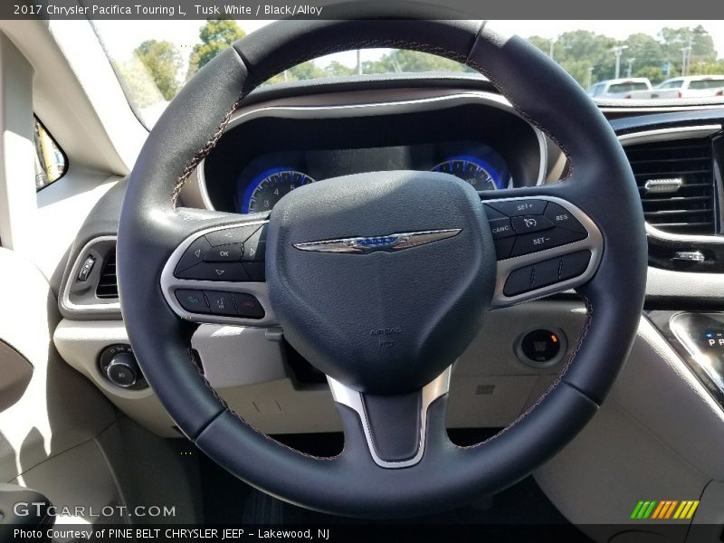 Tusk White / Black/Alloy 2017 Chrysler Pacifica Touring L