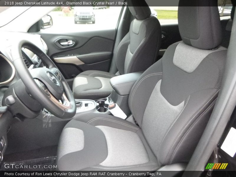 Diamond Black Crystal Pearl / Black 2018 Jeep Cherokee Latitude 4x4
