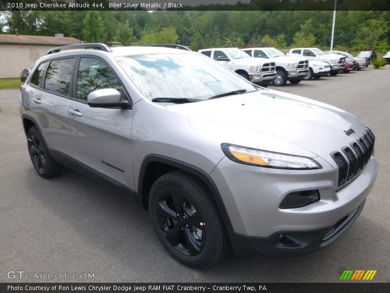 Front 3/4 View of 2018 Cherokee Altitude 4x4