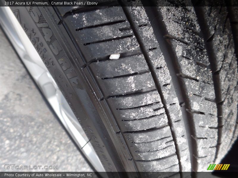 Crystal Black Pearl / Ebony 2017 Acura ILX Premium