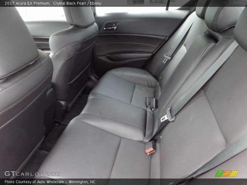 Crystal Black Pearl / Ebony 2017 Acura ILX Premium