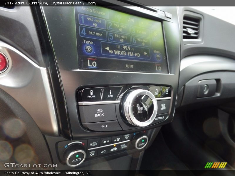 Crystal Black Pearl / Ebony 2017 Acura ILX Premium