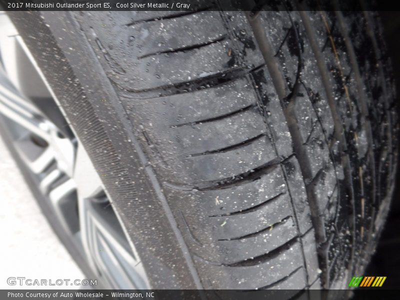 Cool Silver Metallic / Gray 2017 Mitsubishi Outlander Sport ES