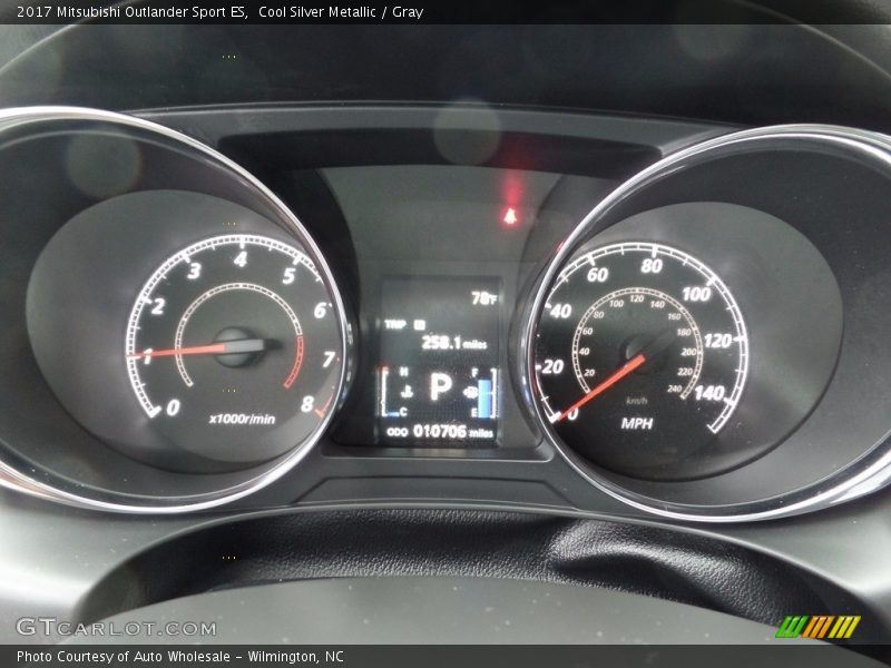Cool Silver Metallic / Gray 2017 Mitsubishi Outlander Sport ES