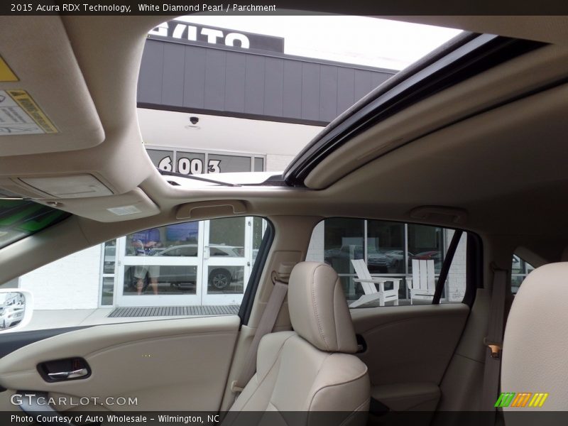 White Diamond Pearl / Parchment 2015 Acura RDX Technology