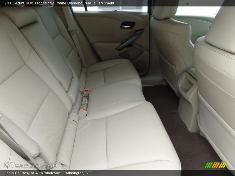 White Diamond Pearl / Parchment 2015 Acura RDX Technology