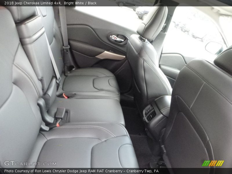 Bright White / Black 2018 Jeep Cherokee Limited 4x4