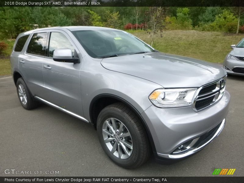 Front 3/4 View of 2018 Durango SXT AWD