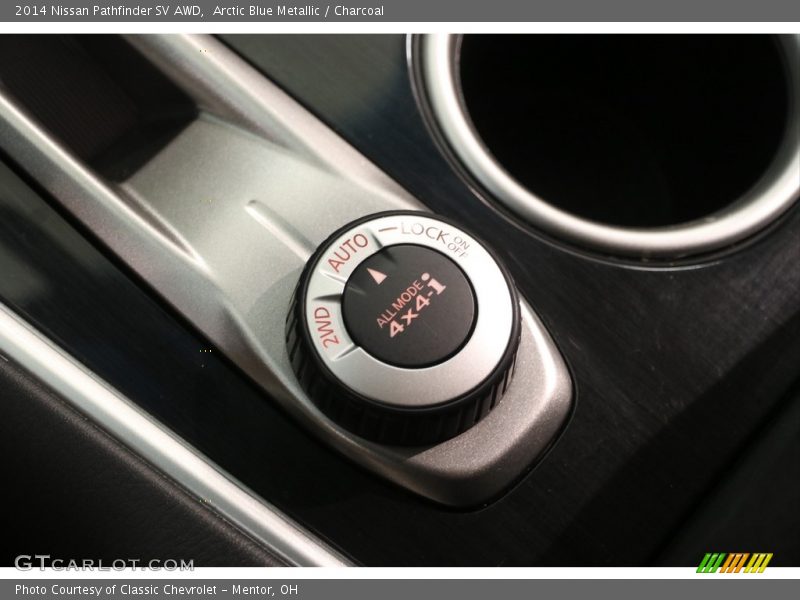 Arctic Blue Metallic / Charcoal 2014 Nissan Pathfinder SV AWD