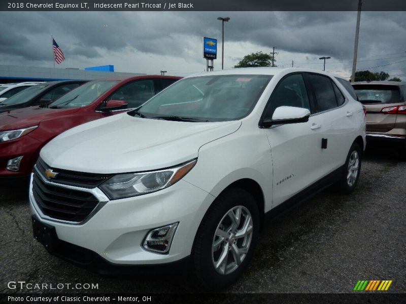 Iridescent Pearl Tricoat / Jet Black 2018 Chevrolet Equinox LT