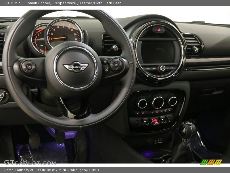 Pepper White / Leather/Cloth Black Pearl 2016 Mini Clubman Cooper