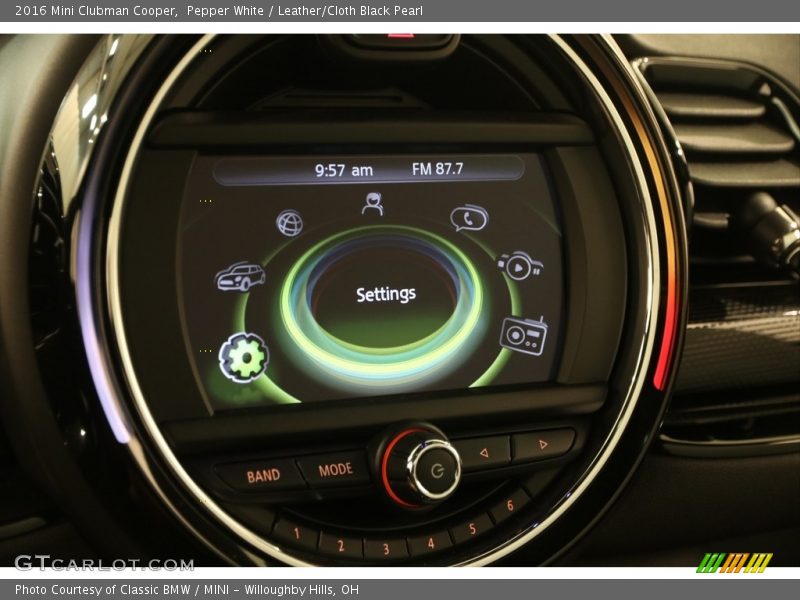 Pepper White / Leather/Cloth Black Pearl 2016 Mini Clubman Cooper