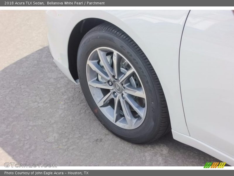 Bellanova White Pearl / Parchment 2018 Acura TLX Sedan
