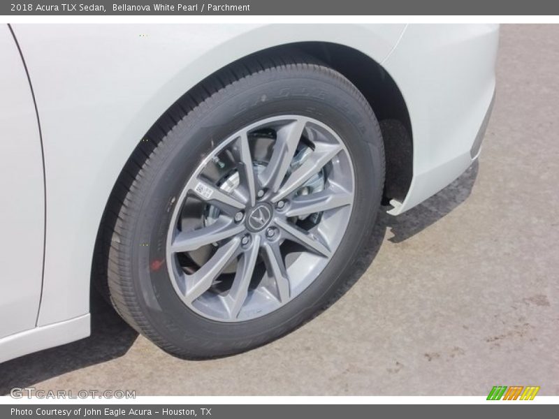 Bellanova White Pearl / Parchment 2018 Acura TLX Sedan