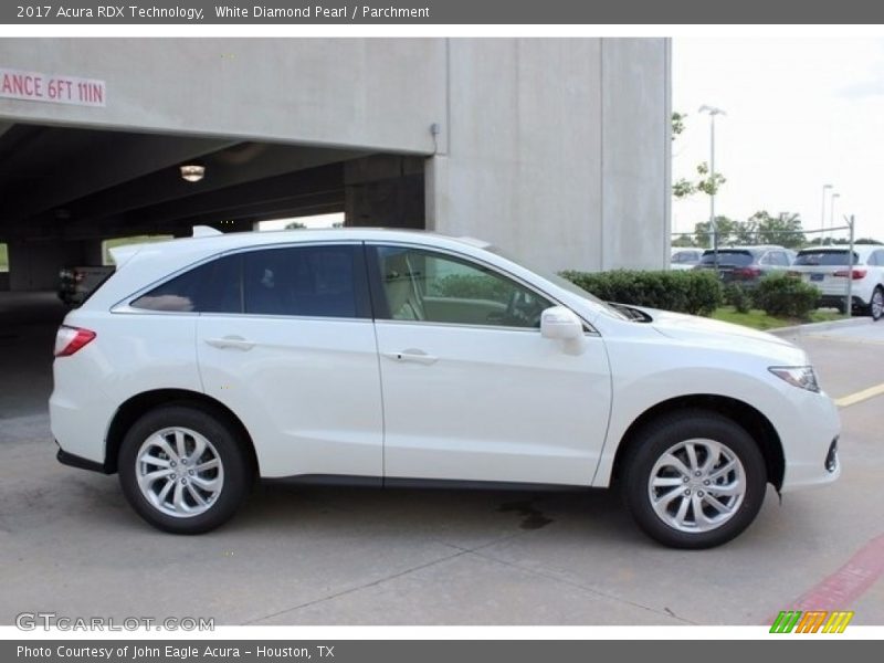 White Diamond Pearl / Parchment 2017 Acura RDX Technology
